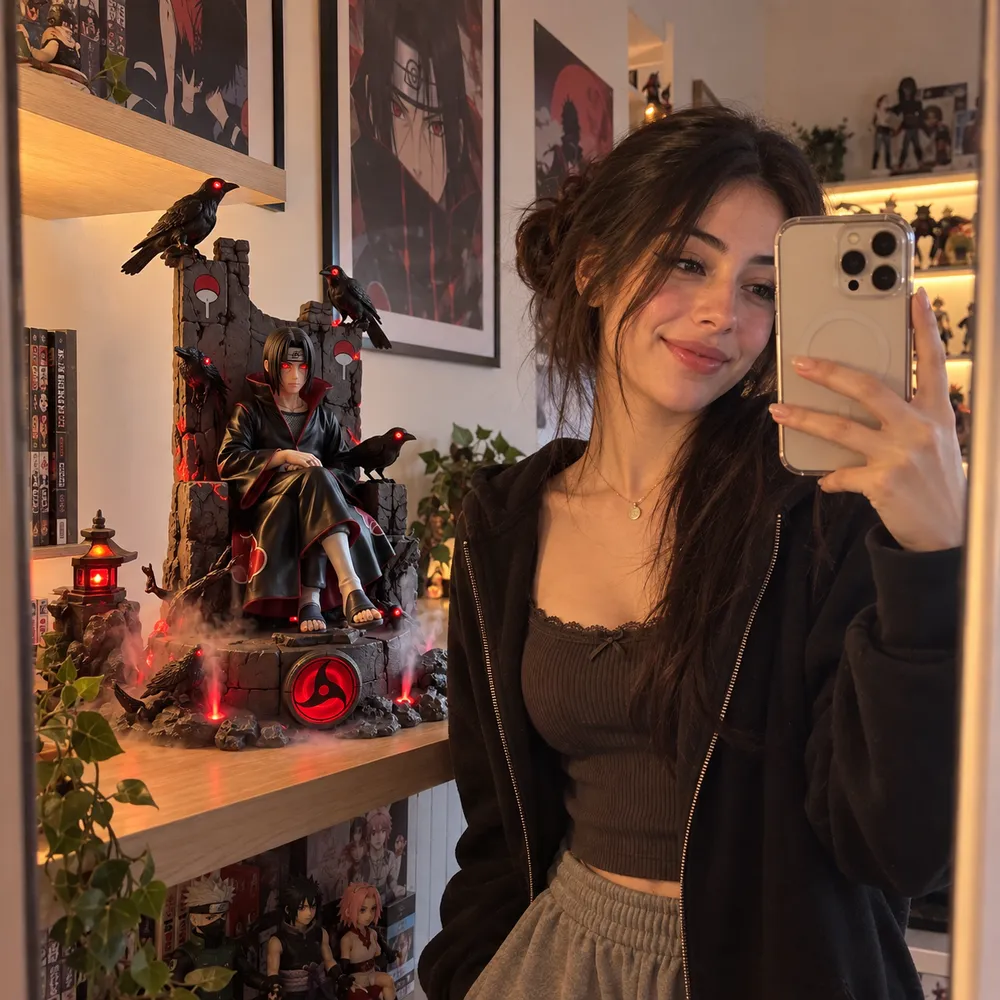 Chloe R